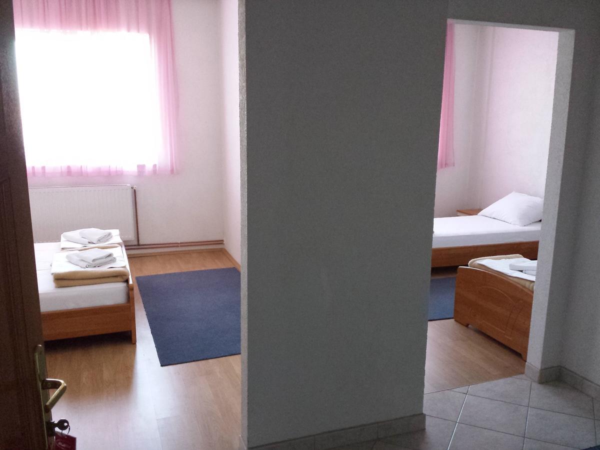 Hotel Stari Grad Ilma 보산스카 크루파 객실 사진