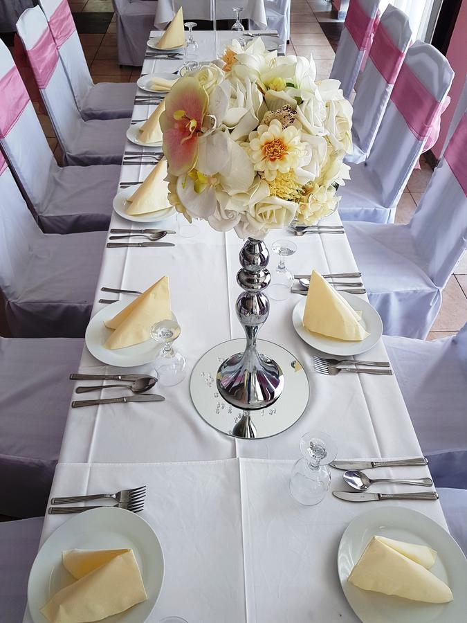 Hotel Stari Grad Ilma 보산스카 크루파 외부 사진